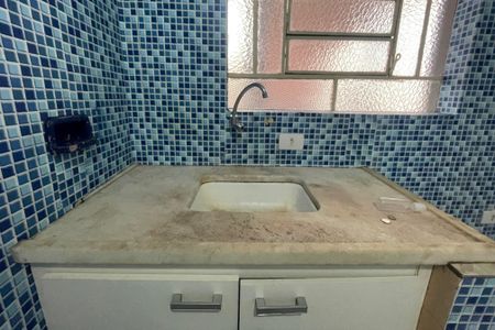 Casa para alugar com 1 quarto, 48m² em Parque São Luís, Embu das Artes