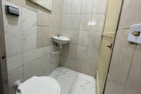 Casa para alugar com 1 quarto, 48m² em Parque São Luís, Embu das Artes