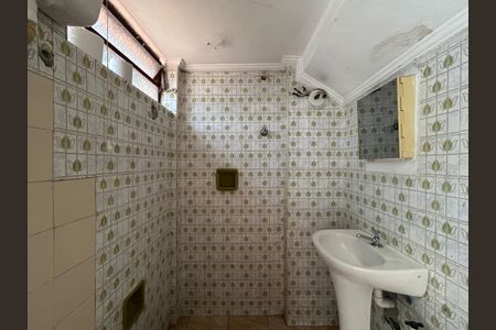 Casa para alugar com 95m², 3 quartos e 1 vaga Casa para alugar com 95m², 3 quartos e 1 vagaBanheiro de serviço