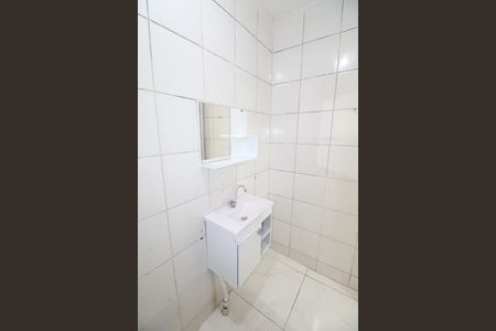 Banheiro de kitnet/studio para alugar com 1 quarto, 45m² em Residencial Gazzo, São José dos Campos