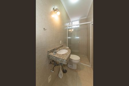 Casa para alugar com 187m², 3 quartos e 2 vagas Casa para alugar com 187m², 3 quartos e 2 vagasBanheiro da Suíte