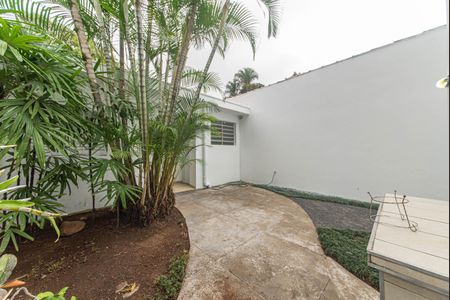 Casa para alugar com 187m², 3 quartos e 2 vagas Casa para alugar com 187m², 3 quartos e 2 vagasQuintal