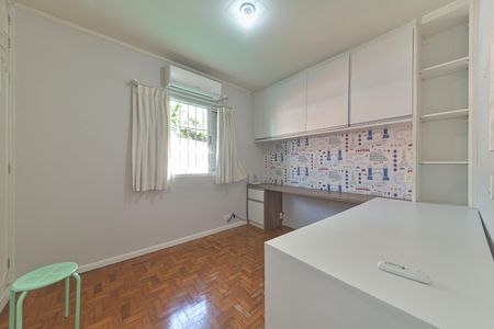 Casa para alugar com 187m², 3 quartos e 2 vagasQuarto 2