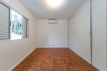 Casa para alugar com 187m², 3 quartos e 2 vagas Casa para alugar com 187m², 3 quartos e 2 vagasSuíte