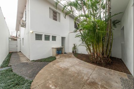 Casa para alugar com 187m², 3 quartos e 2 vagas Casa para alugar com 187m², 3 quartos e 2 vagasQuintal