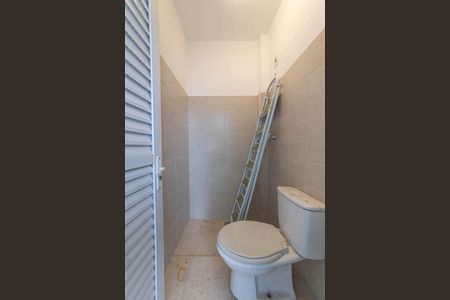 Casa para alugar com 187m², 3 quartos e 2 vagas Casa para alugar com 187m², 3 quartos e 2 vagasLavanderia - Banheiro