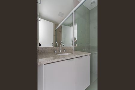 Studio para alugar com 26m², 1 quarto e 1 vaga Studio para alugar com 26m², 1 quarto e 1 vagaBanheiro