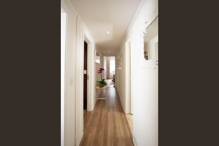 Apartamento para alugar com 105m², 3 quartos e 1 vagaCorredor