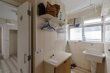 Apartamento para alugar com 105m², 3 quartos e 1 vagaÁrea de Serviço