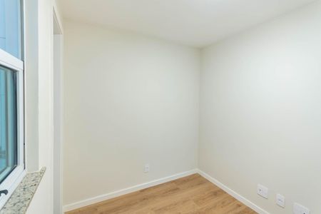 Apartamento à venda com 106m², 2 quartos e 1 vagaQuarto de Serviço