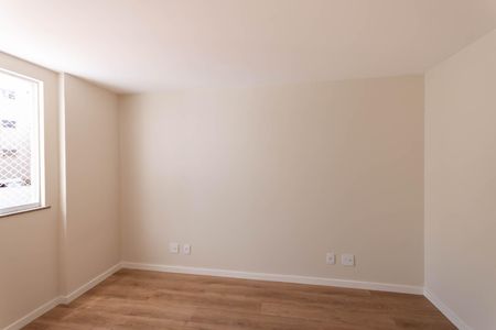 Apartamento à venda com 106m², 2 quartos e 1 vagaQuarto 