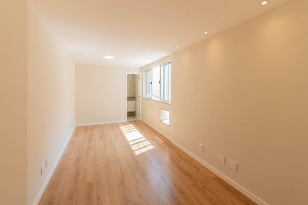 Apartamento à venda com 106m², 2 quartos e 1 vagaSuíte