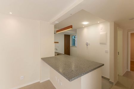 Apartamento à venda com 106m², 2 quartos e 1 vagaSala