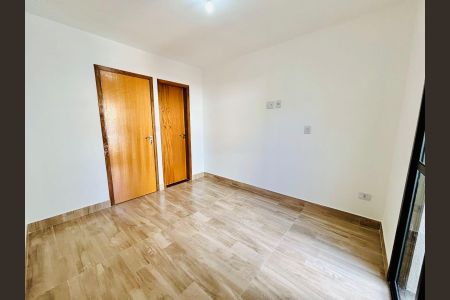 Casa à venda com 3 quartos, 125m² em Penha de França, São Paulo