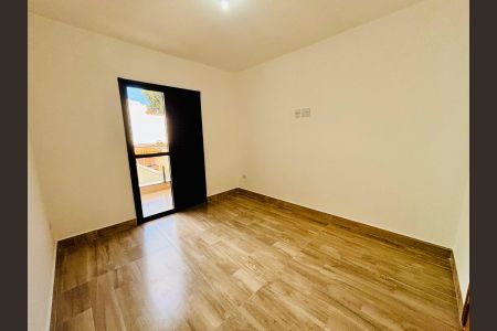 Casa à venda com 3 quartos, 125m² em Penha de França, São Paulo