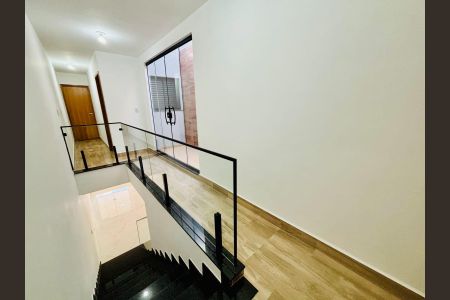 Casa à venda com 3 quartos, 125m² em Penha de França, São Paulo