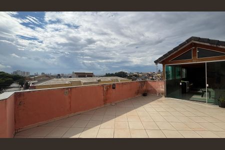 Apartamento para alugar com 162m², 3 quartos e 2 vagasCobertura 