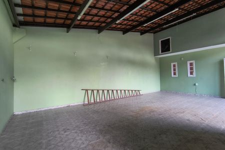 Casa de condomínio à venda com 216m², 4 quartos e 1 vaga Casa de condomínio à venda com 216m², 4 quartos e 1 vagaTerraço