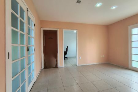 Casa de condomínio à venda com 216m², 4 quartos e 1 vaga Casa de condomínio à venda com 216m², 4 quartos e 1 vagaHall social