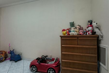 Casa de condomínio à venda com 216m², 4 quartos e 1 vaga Casa de condomínio à venda com 216m², 4 quartos e 1 vagaQuarto 2