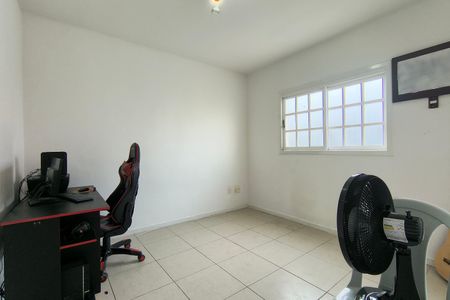 Casa de condomínio à venda com 216m², 4 quartos e 1 vaga Casa de condomínio à venda com 216m², 4 quartos e 1 vagaQuarto 3