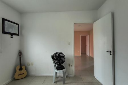 Casa de condomínio à venda com 216m², 4 quartos e 1 vaga Casa de condomínio à venda com 216m², 4 quartos e 1 vagaQuarto 3