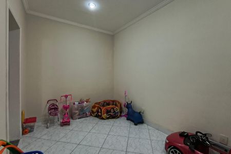 Casa de condomínio à venda com 216m², 4 quartos e 1 vaga Casa de condomínio à venda com 216m², 4 quartos e 1 vagaQuarto 2