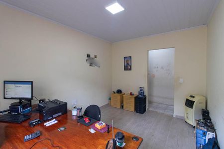 Casa à venda com 310m², 3 quartos e 2 vagasQuarto 3