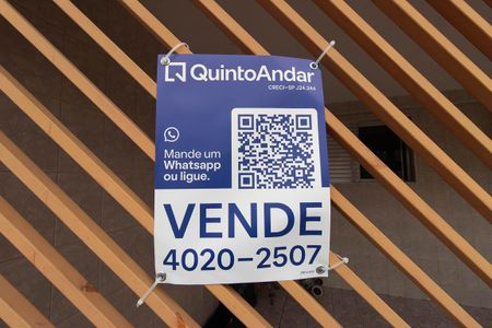 Casa à venda com 310m², 3 quartos e 2 vagasPlaca