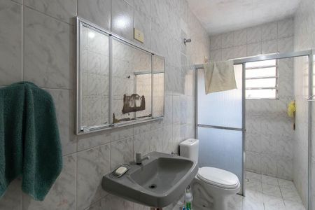 Casa à venda com 310m², 3 quartos e 2 vagasBanheiro