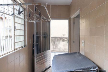 Casa à venda com 310m², 3 quartos e 2 vagasÁrea de Serviço