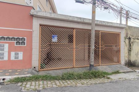 Casa à venda com 310m², 3 quartos e 2 vagasFachada