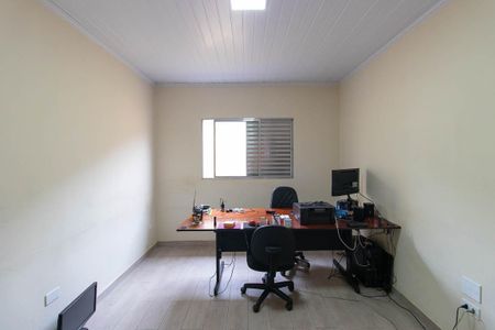 Casa à venda com 310m², 3 quartos e 2 vagasQuarto 3