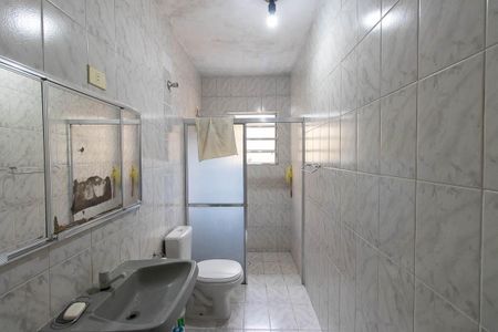 Casa à venda com 310m², 3 quartos e 2 vagasBanheiro