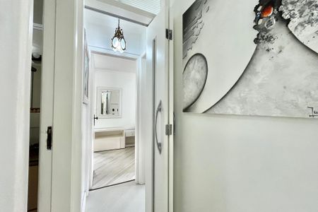 Apartamento para alugar com 68m², 2 quartos e 1 vagaCorredor