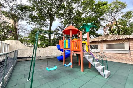 Apartamento para alugar com 68m², 2 quartos e 1 vagaÁrea comum - Playground