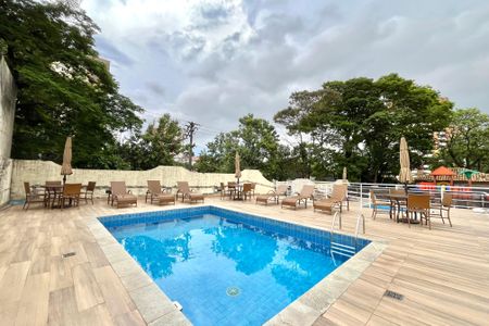 Apartamento para alugar com 68m², 2 quartos e 1 vagaÁrea comum - Piscina