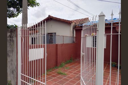 Casa à venda com 266m², 4 quartos e 3 vagas