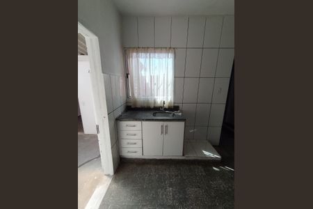 Casa à venda com 4 quartos, 266m² em Jardim Leonor, Campinas