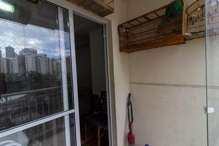 Varanda de apartamento à venda com 3 quartos, 63m² em Vila Inglesa, São Paulo