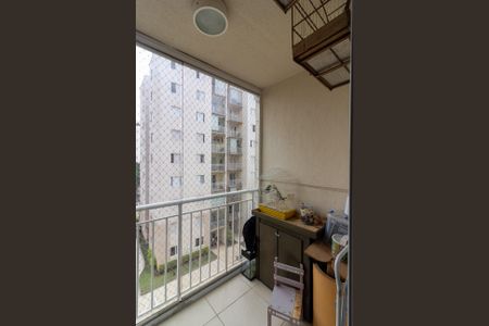 Apartamento para alugar com 63m², 3 quartos e sem vagaVaranda