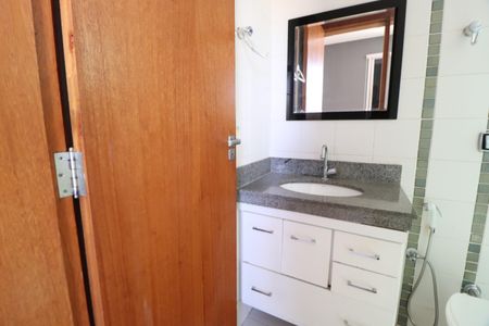 Apartamento para alugar com 90m², 3 quartos e 2 vagasBanheiro do Quarto 3