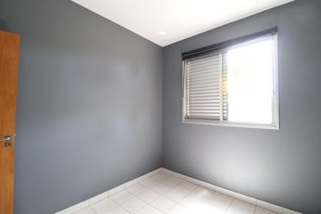 Apartamento para alugar com 90m², 3 quartos e 2 vagasQuarto 2