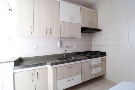 Apartamento para alugar com 90m², 3 quartos e 2 vagasCozinha