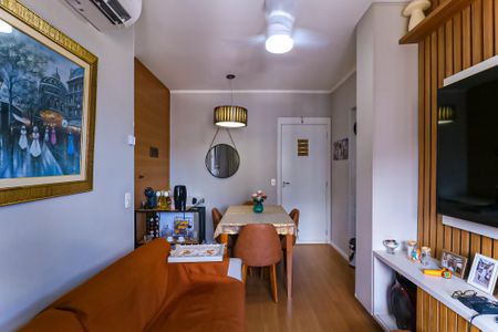 Sala de apartamento à venda com 2 quartos, 57m² em Del Castilho, Rio de Janeiro