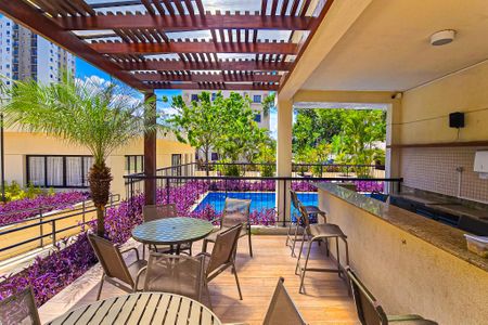 Apartamento à venda com 57m², 2 quartos e 1 vagaBar da piscina