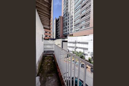 Casa para alugar com 59m², 2 quartos e sem vaga Casa para alugar com 59m², 2 quartos e sem vagaVaranda do Quarto 2