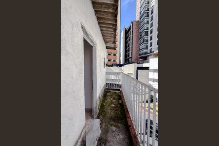 Casa para alugar com 59m², 2 quartos e sem vaga Casa para alugar com 59m², 2 quartos e sem vagaVaranda do Quarto 2