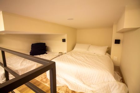 Quarto de kitnet/studio à venda com 1 quarto, 35m² em Jardim das Acacias, São Paulo