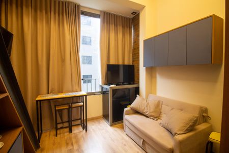 Sala  de kitnet/studio à venda com 1 quarto, 35m² em Jardim das Acacias, São Paulo